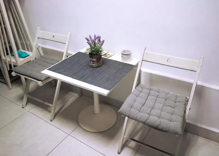 Happy Calea Victoriei * Bukareszt